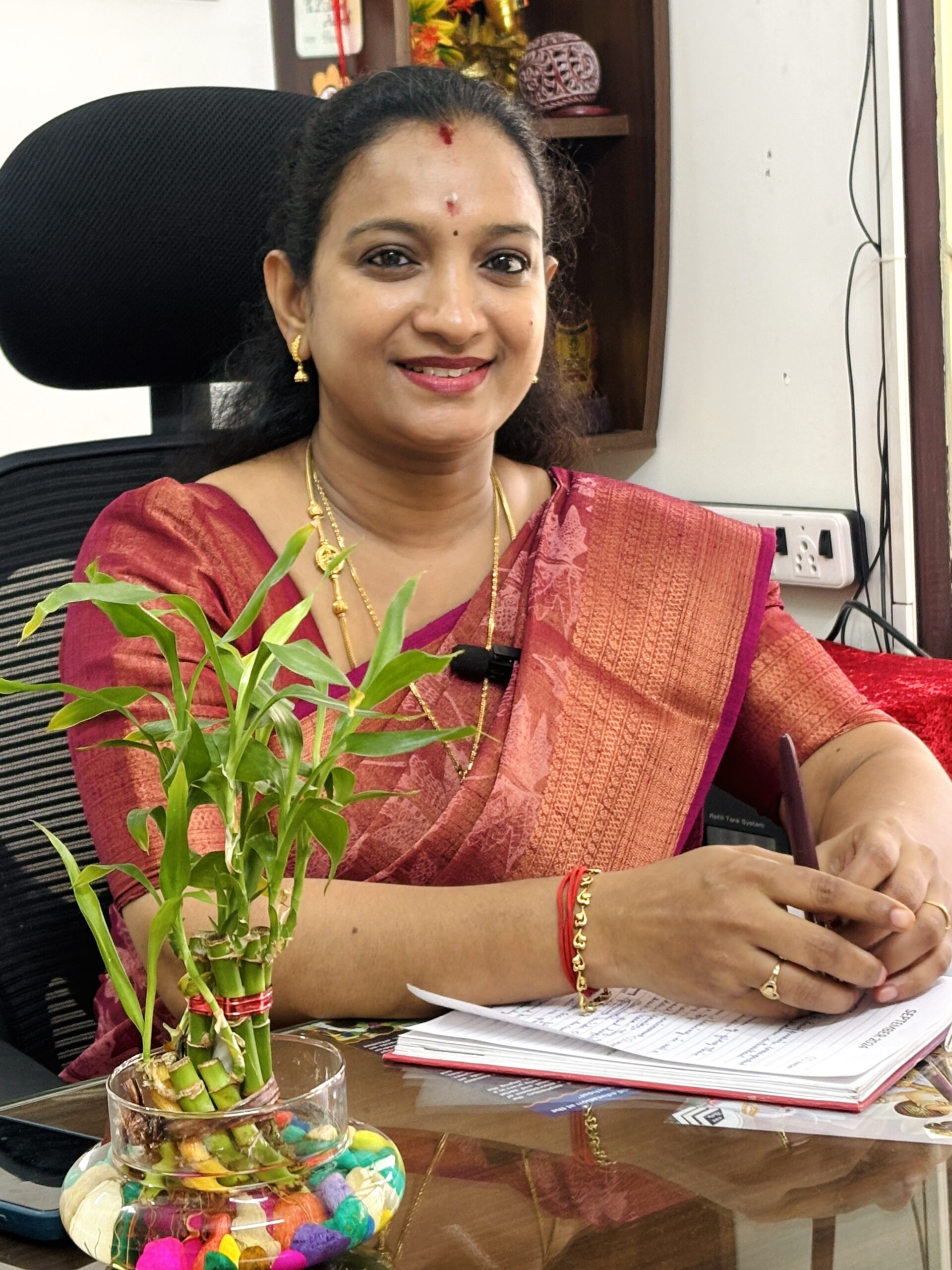 Dr. E. SAROJPURANI, M.Sc., B.Ed., M.Phil., PhD Correspondent cum Principal Blue Blossoms International Preschool, Puducherry.
